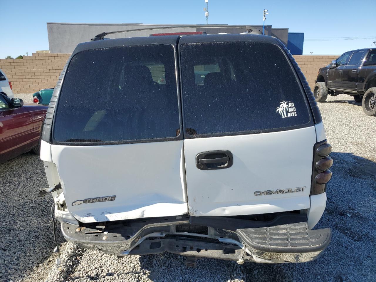 2003 Chevrolet Tahoe K1500 VIN: 1GNEK13V73J261578 Lot: 37053774