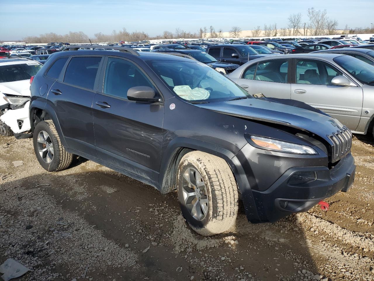 1C4PJMBS5EW160669 2014 Jeep Cherokee Trailhawk