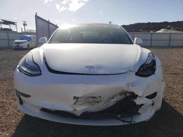  TESLA MODEL 3 2020 Білий