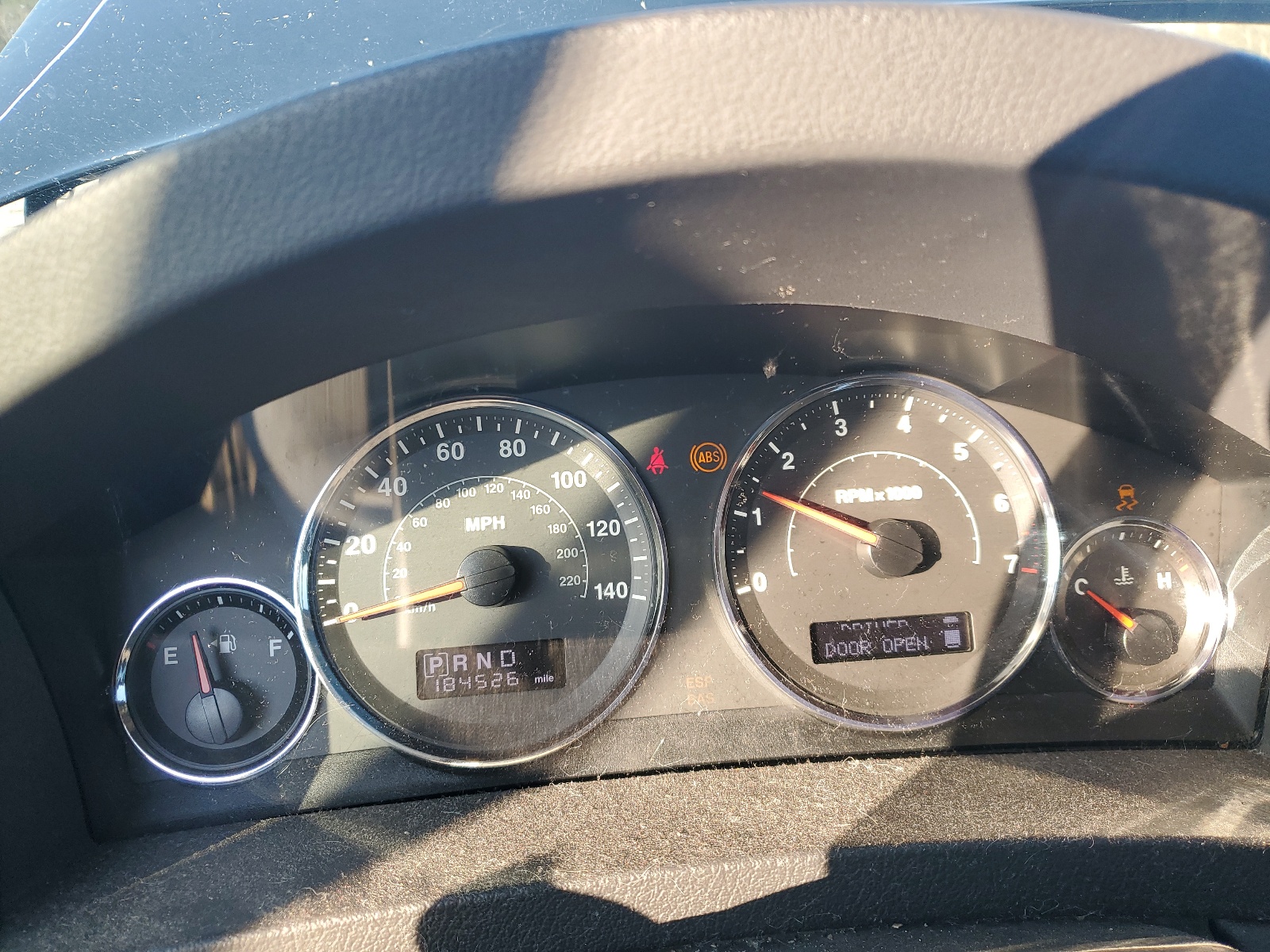 1J8GS48K98C113535 2008 Jeep Grand Cherokee Laredo