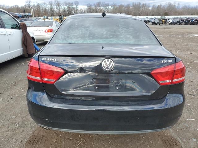 Седаны VOLKSWAGEN PASSAT 2015 Черный