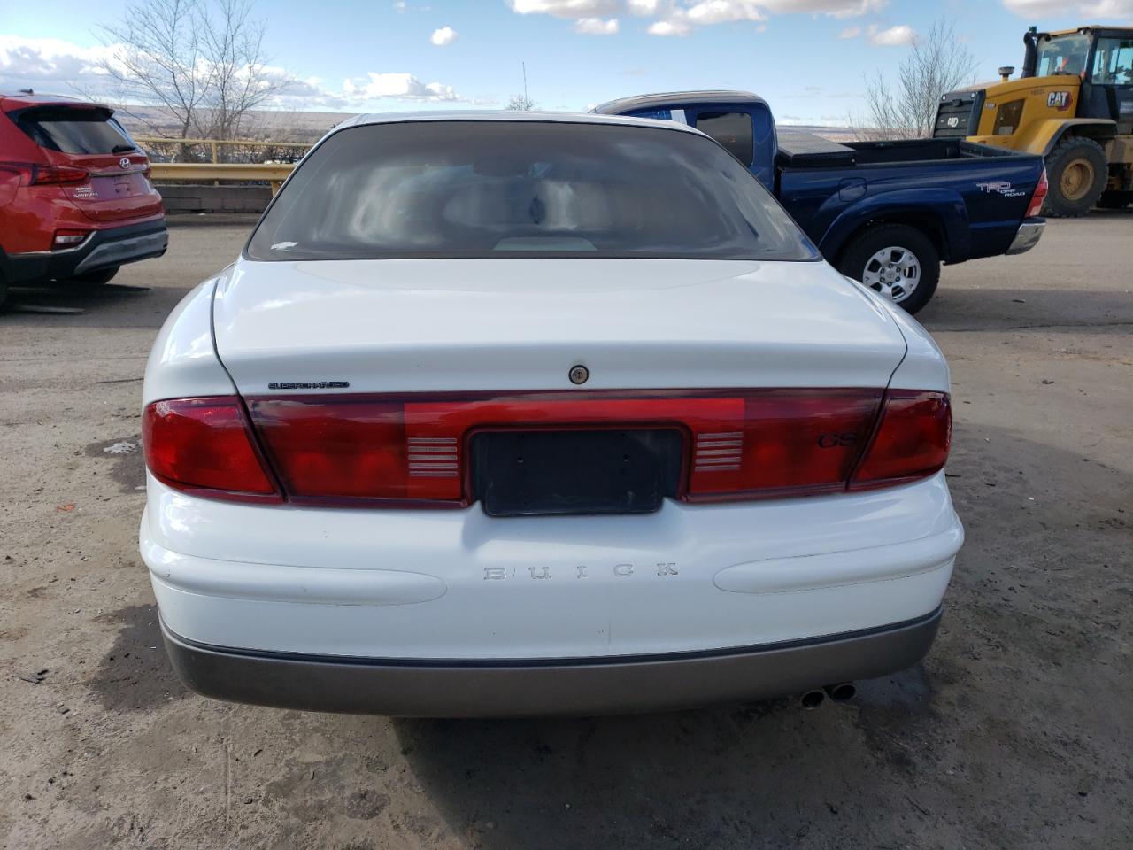 2000 Buick Regal Gs VIN: 2G4WF5518Y1321965 Lot: 40140094