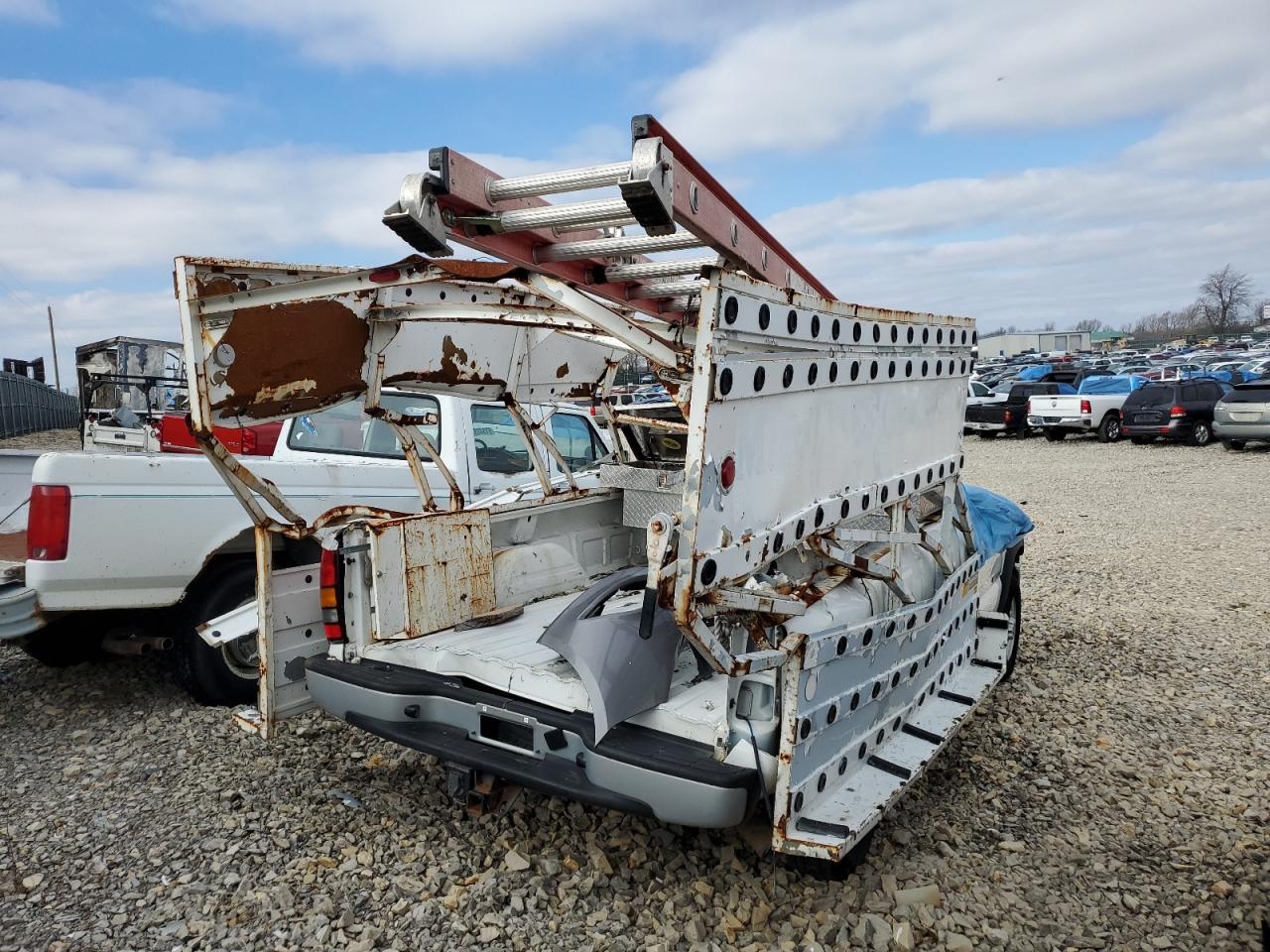 2006 GMC Sierra C2500 Heavy Duty VIN: 1GTHC24U56E166643 Lot: 38934942