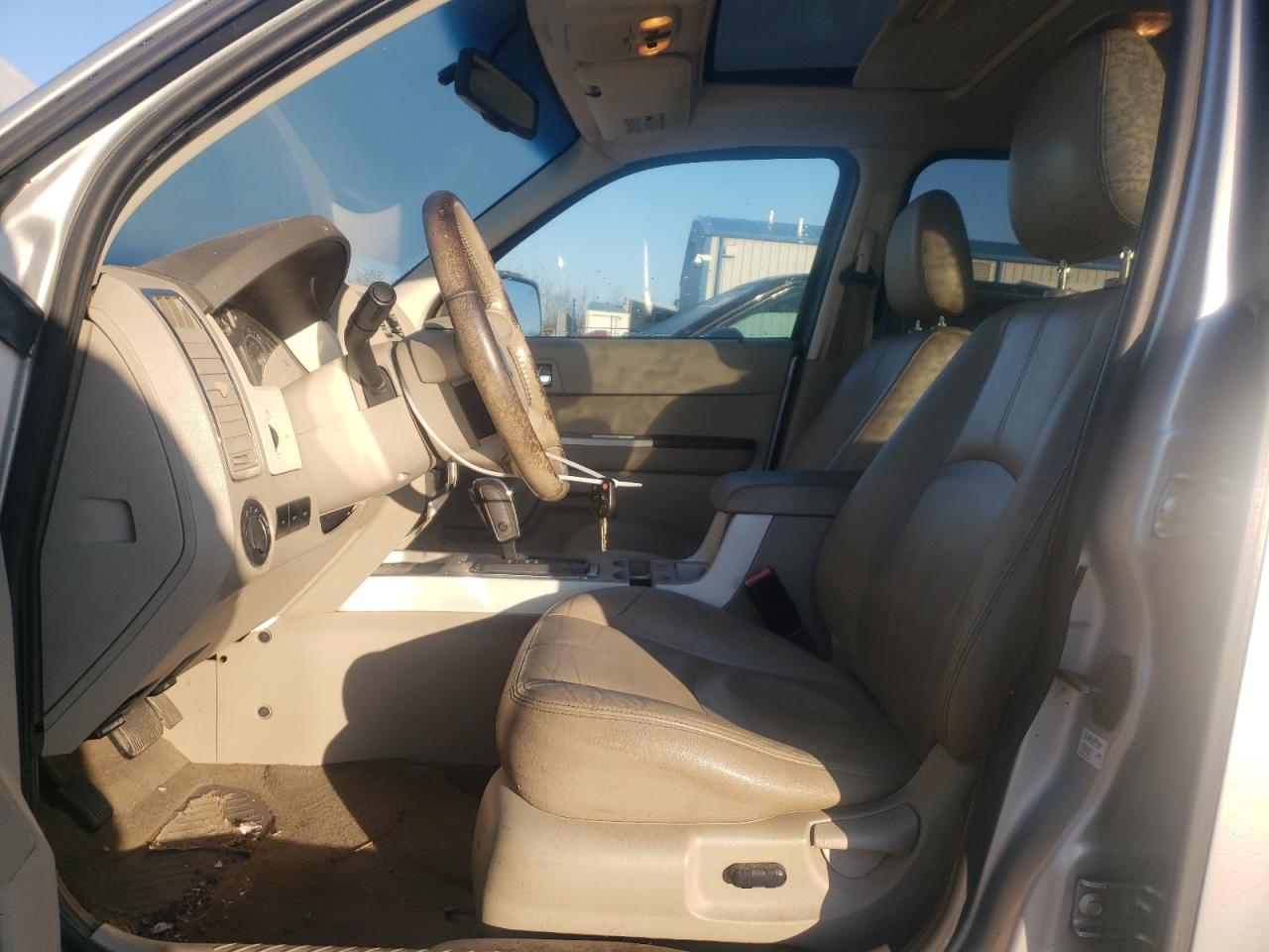 2008 Mercury Mariner Premier VIN: 4M2CU97108KJ43593 Lot: 81549363