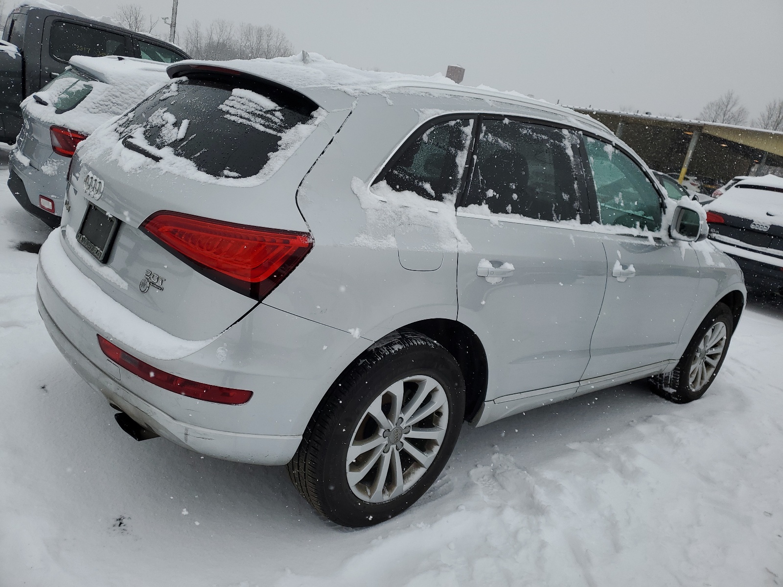 2013 Audi Q5 Premium vin: WA1CFAFPXDA070864