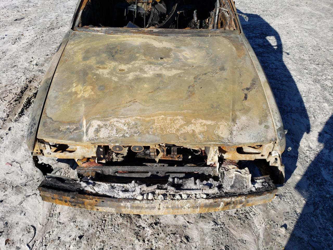 2011 Ford Crown Victoria - Image 12