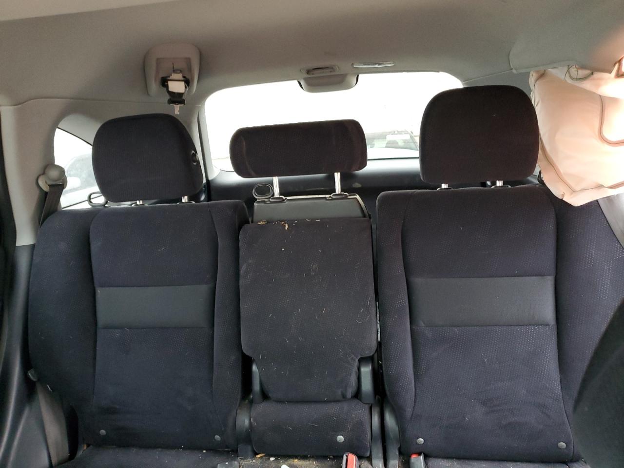 2010 Honda CR-V - Image 10
