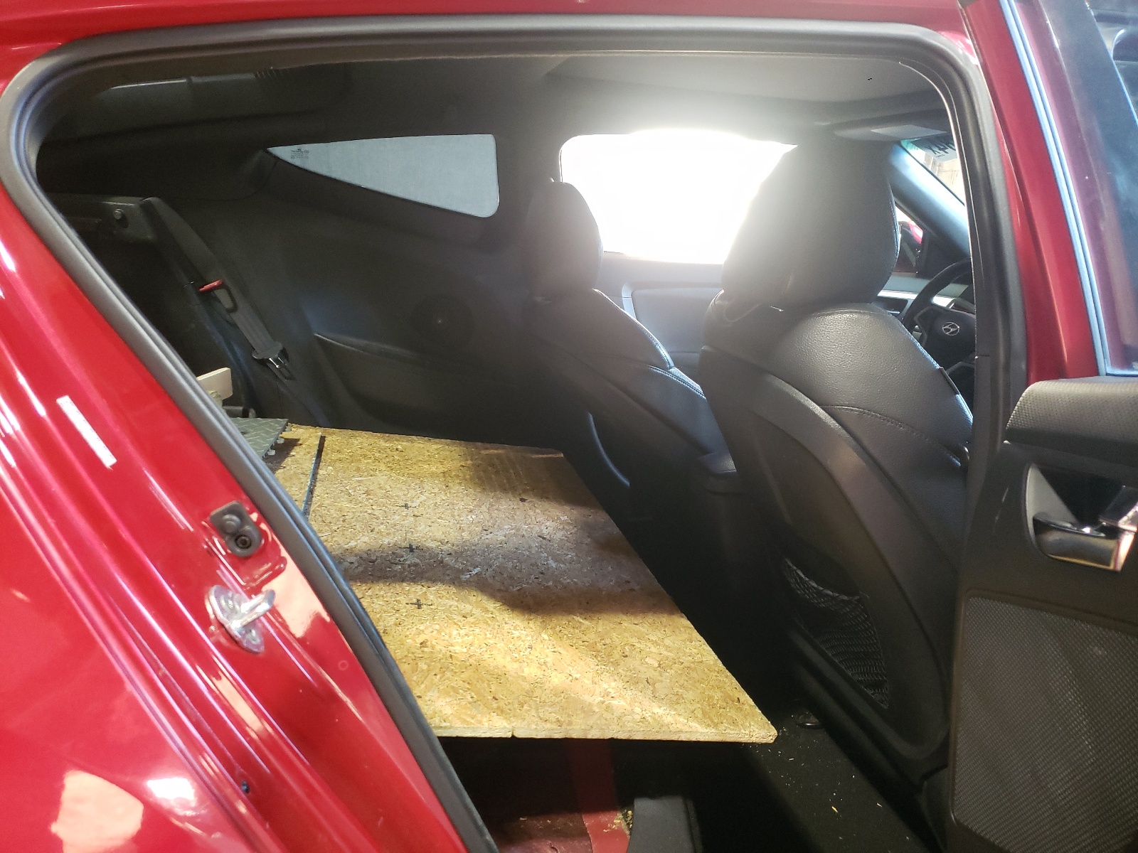 KMHTC6AD7GU259009 2016 Hyundai Veloster