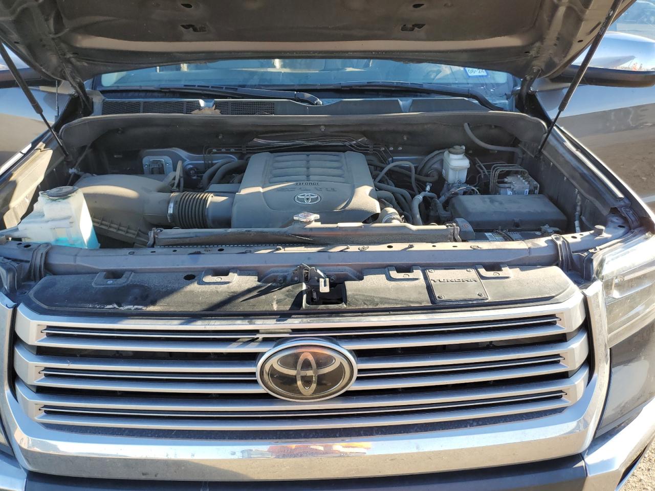 2019 Toyota Tundra Crewmax Limited VIN: 5TFFY5F14KX254966 Lot: 40813934