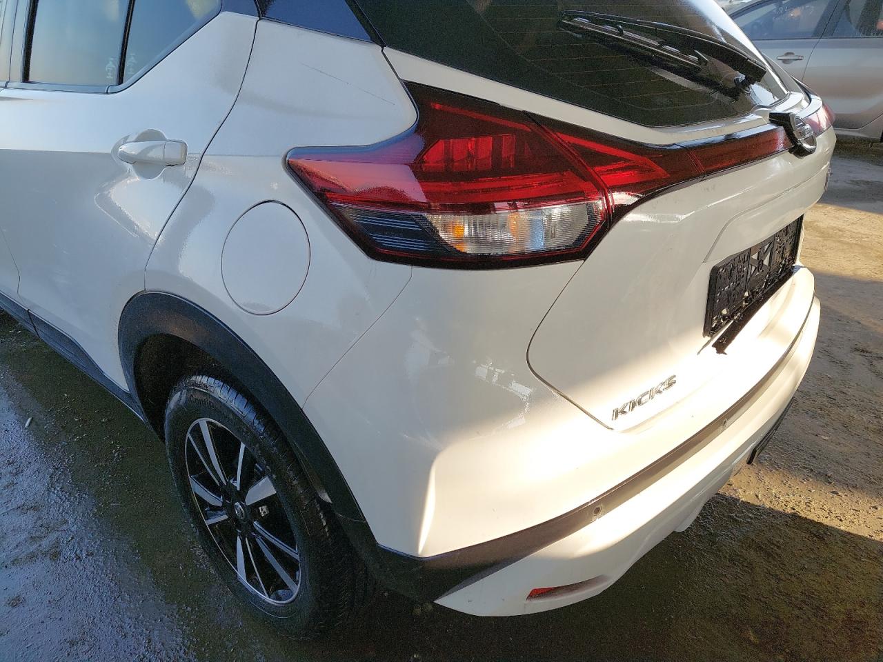 3N1CP5C90NL471014 - 2022 Nissan KICKS - #undefined