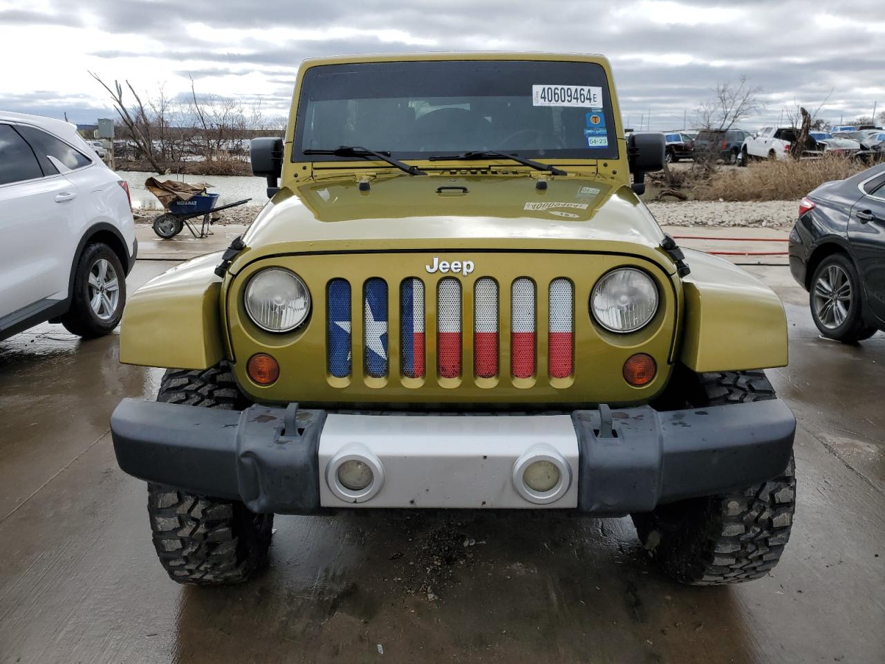 2008 Jeep Wrangler Unlimited Sahara VIN: 1J4GB591X8L530305 Lot: 40609464