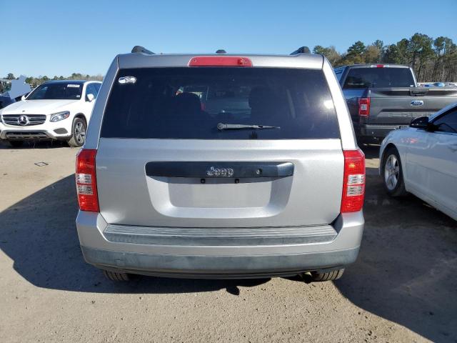  JEEP PATRIOT 2017 Silver