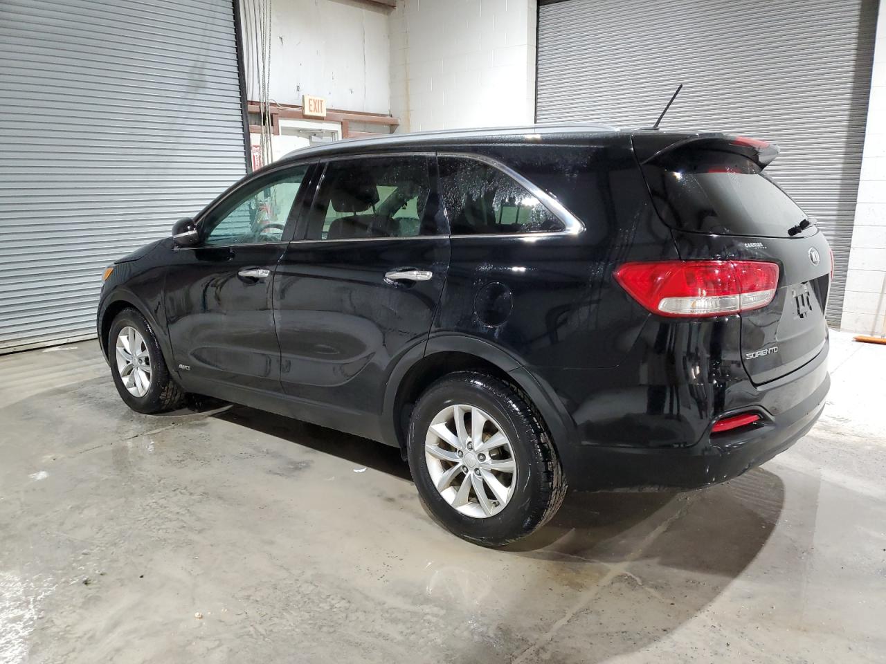 2017 Kia Sorento Lx VIN: 5XYPGDA31HG226497 Lot: 37586214