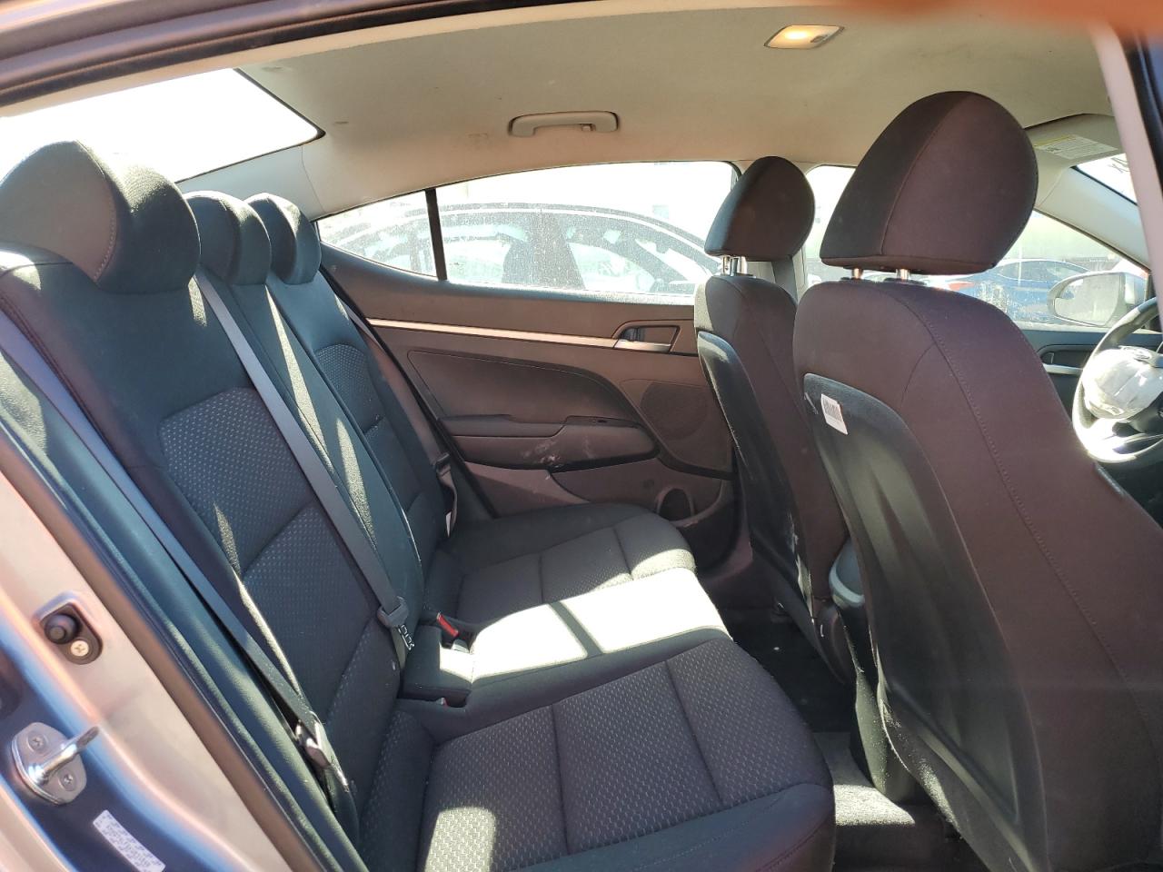 2019 Hyundai Elantra Se VIN: KMHD74LF6KU831840 Lot: 39309654