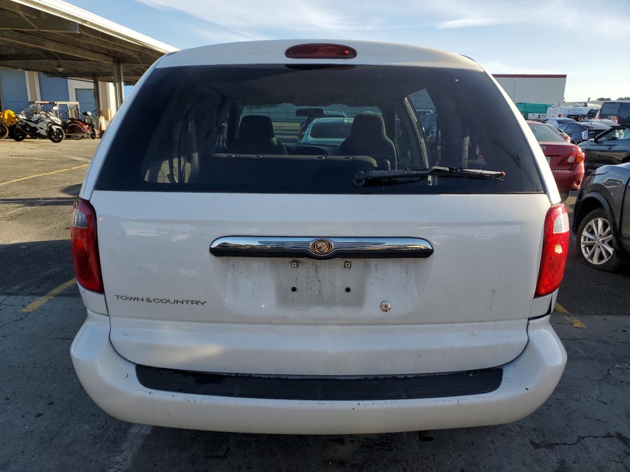 2005 Chrysler Town & Country VIN: 1C4GP45R75B308724 Lot: 69976614