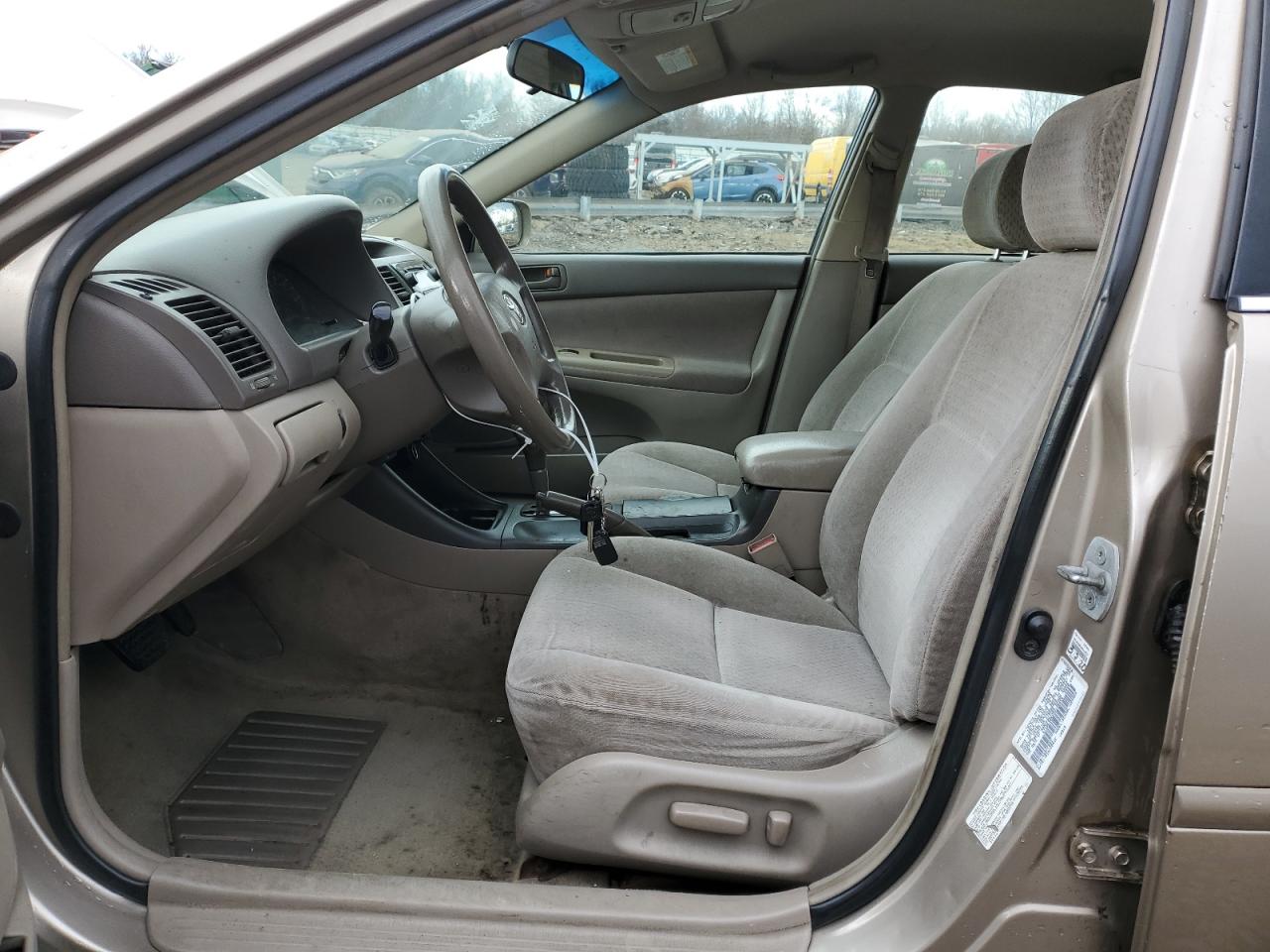 2003 Toyota Camry - Image 7
