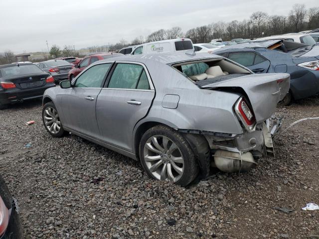  CHRYSLER 300 2018 Сріблястий