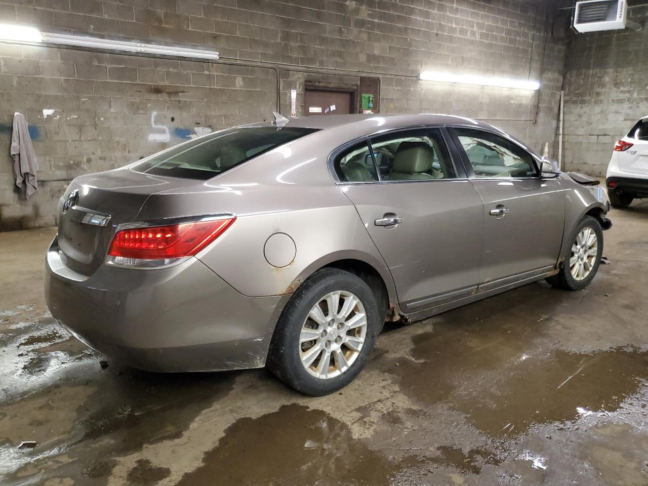 2010 Buick Allure - Image 3