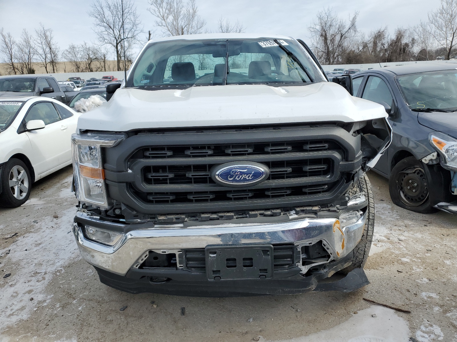 2022 Ford F150 vin: 1FTMF1E57NKE11059