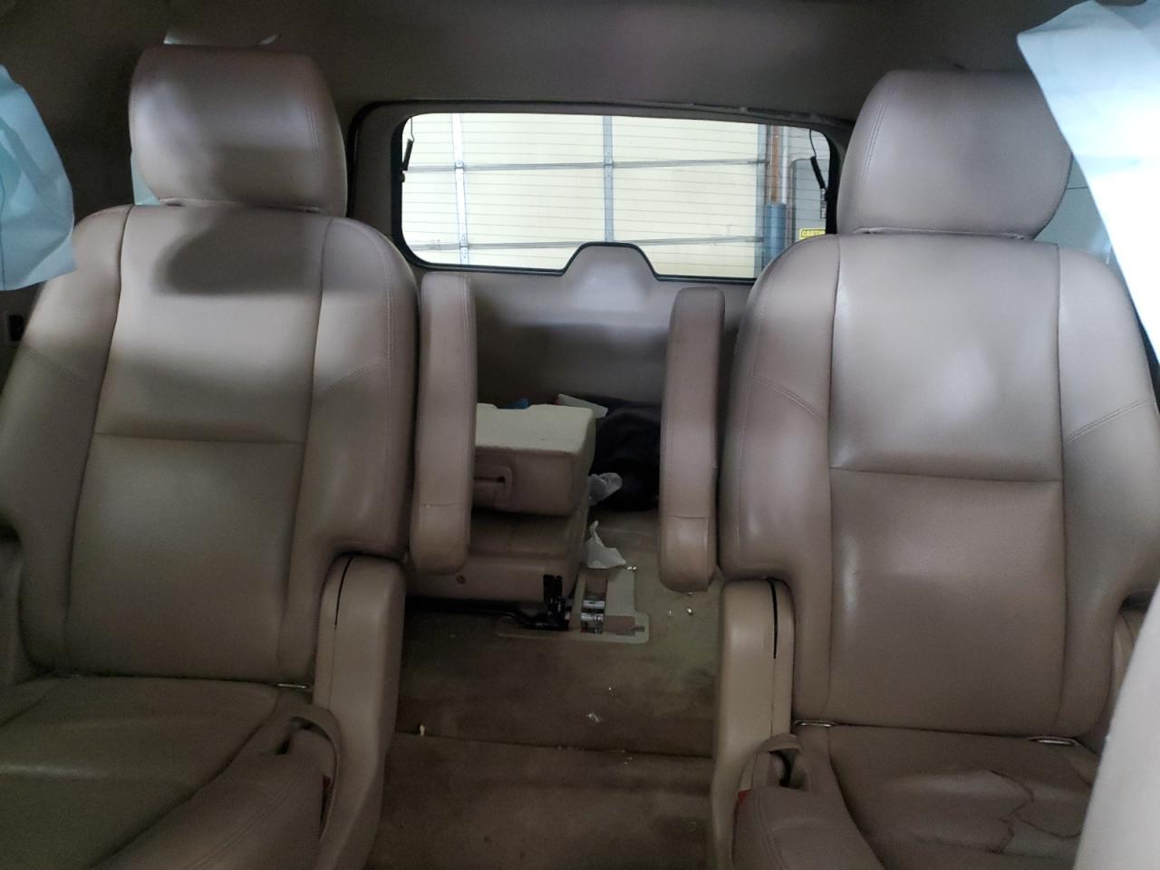 2011 GMC Yukon Denali VIN: 1GKS2EEF4BR312970 Lot: 71128155