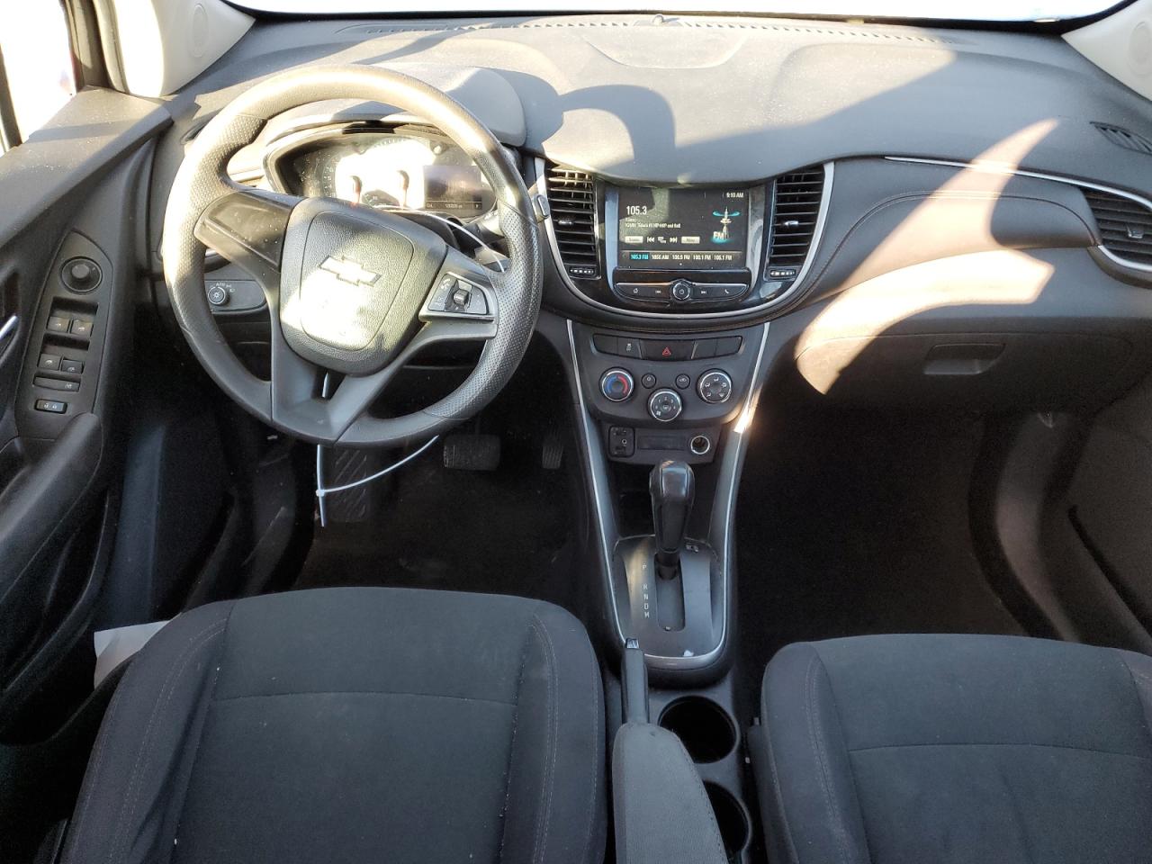 2017 Chevrolet Trax Ls VIN: 3GNCJKSB9HL272914 Lot: 37905764