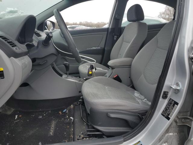 Sedans HYUNDAI ACCENT 2016 Srebrny