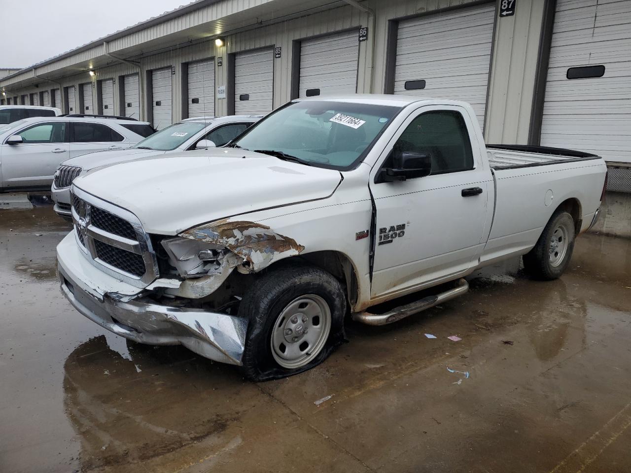 2019 Ram 1500 Classic Tradesman VIN: 3C6JR6DT6KG546812 Lot: 39211664