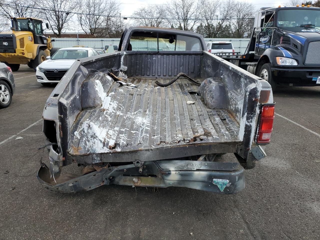 1989 Dodge Dakota VIN: 1B7GL26X9KS129335 Lot: 82744003