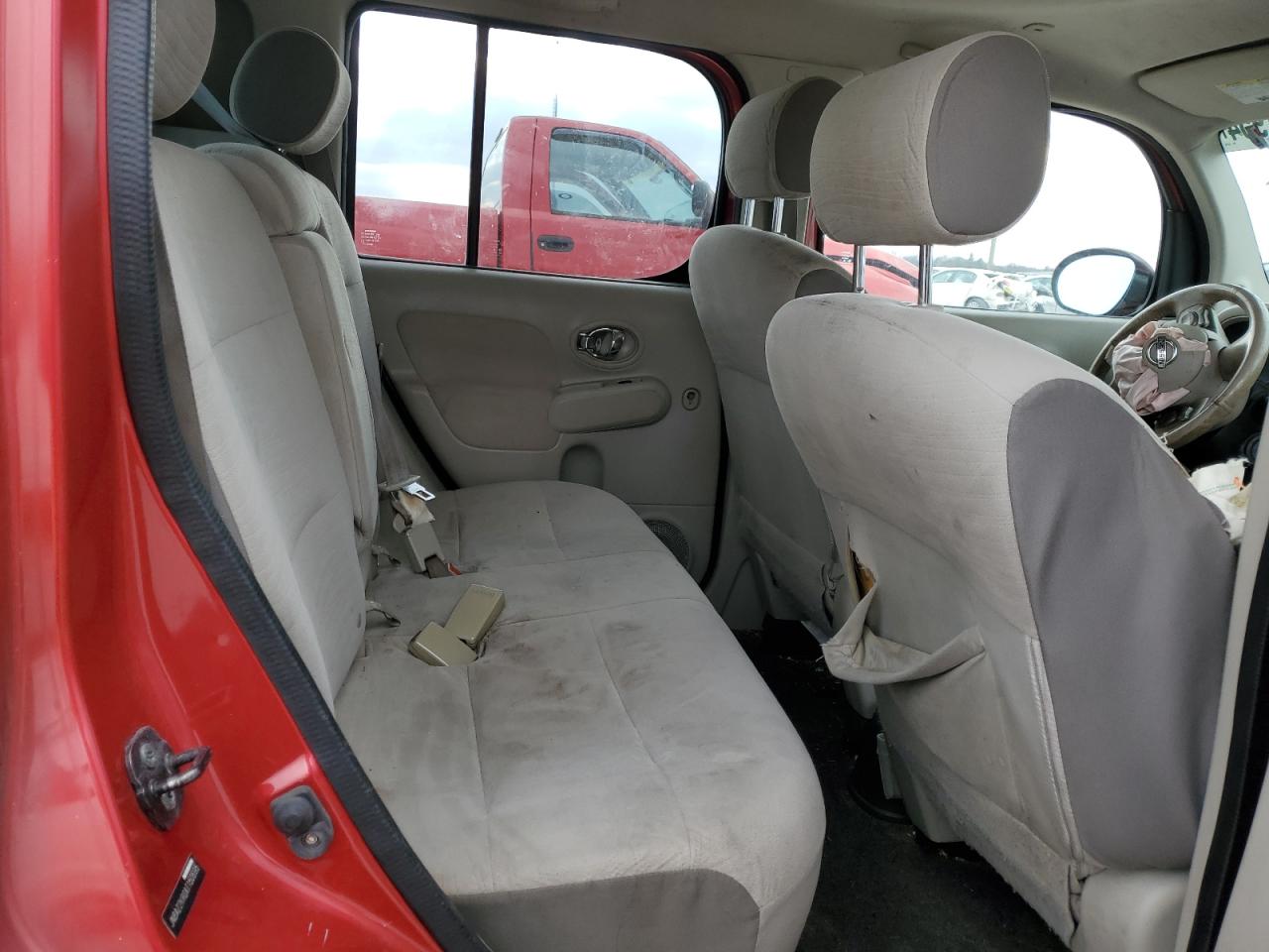 JN8AZ2KR0AT150695 2010 Nissan Cube Base