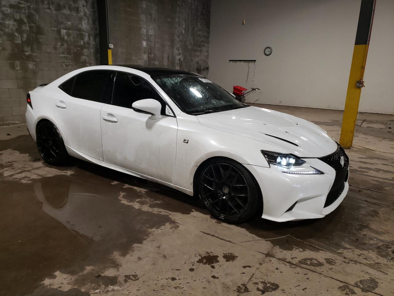 2016 Lexus Is 300 VIN: JTHCM1D21G5008087 Lot: 39081454