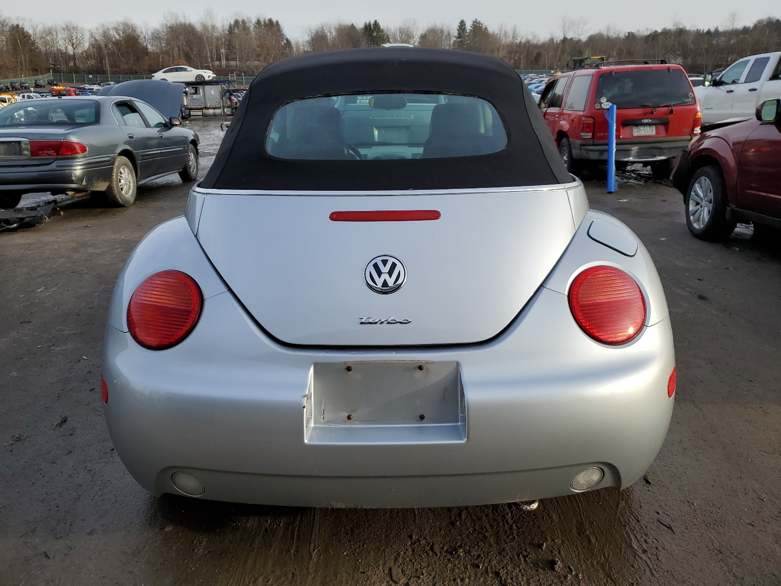 3VWCD21Y64M300742 2004 Volkswagen New Beetle Gls