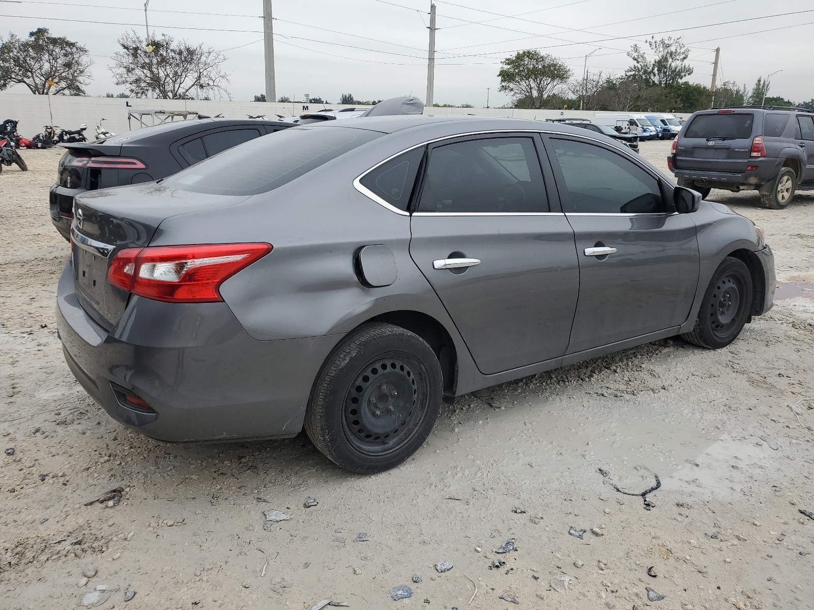 3N1AB7AP9KY241568 2019 Nissan Sentra S