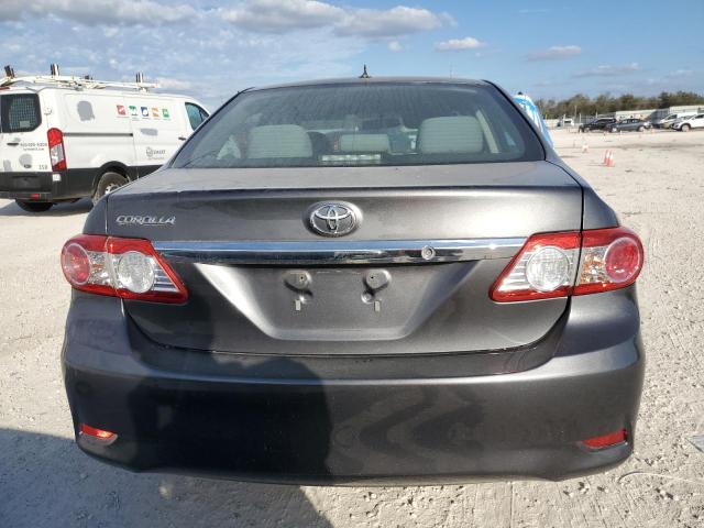 Седаны TOYOTA COROLLA 2013 Серый