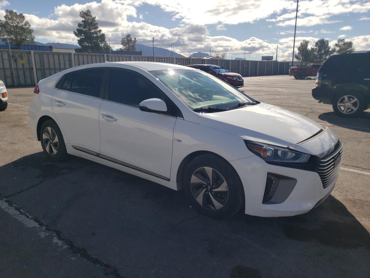 KMHC75LC4KU159946 2019 Hyundai Ioniq Sel