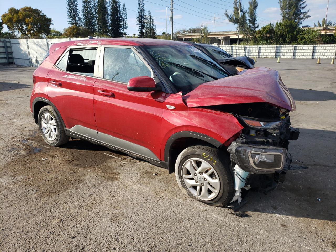 2021 Hyundai Venue Se VIN: KMHRB8A32MU082638 Lot: 40090764