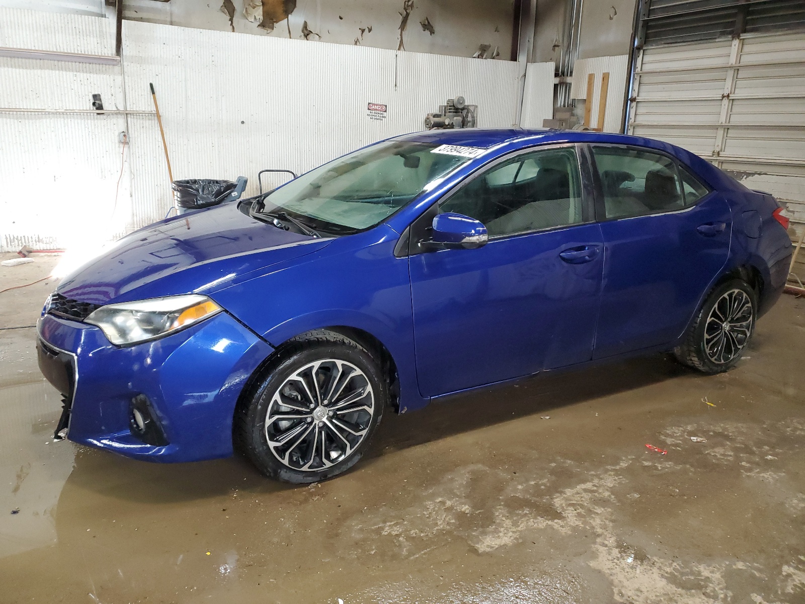 2015 Toyota Corolla L vin: 5YFBURHE9FP348265