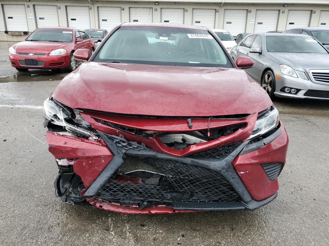 2018 Toyota Camry L VIN: 4T1B11HK7JU517142 Lot: 37462644