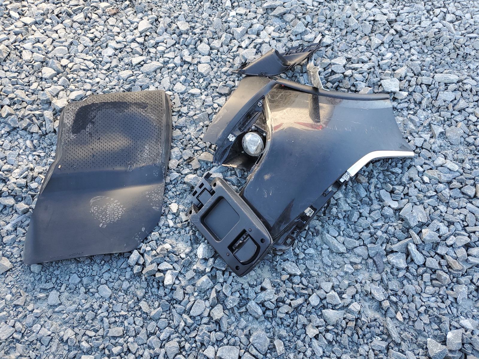 JA4AZ2A35LZ607665 2020 Mitsubishi Outlander Es