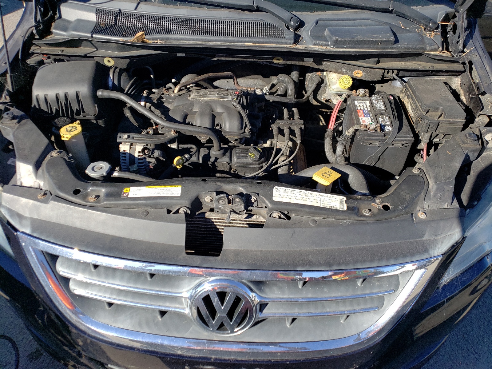 2V4RW3D11AR202658 2010 Volkswagen Routan Se