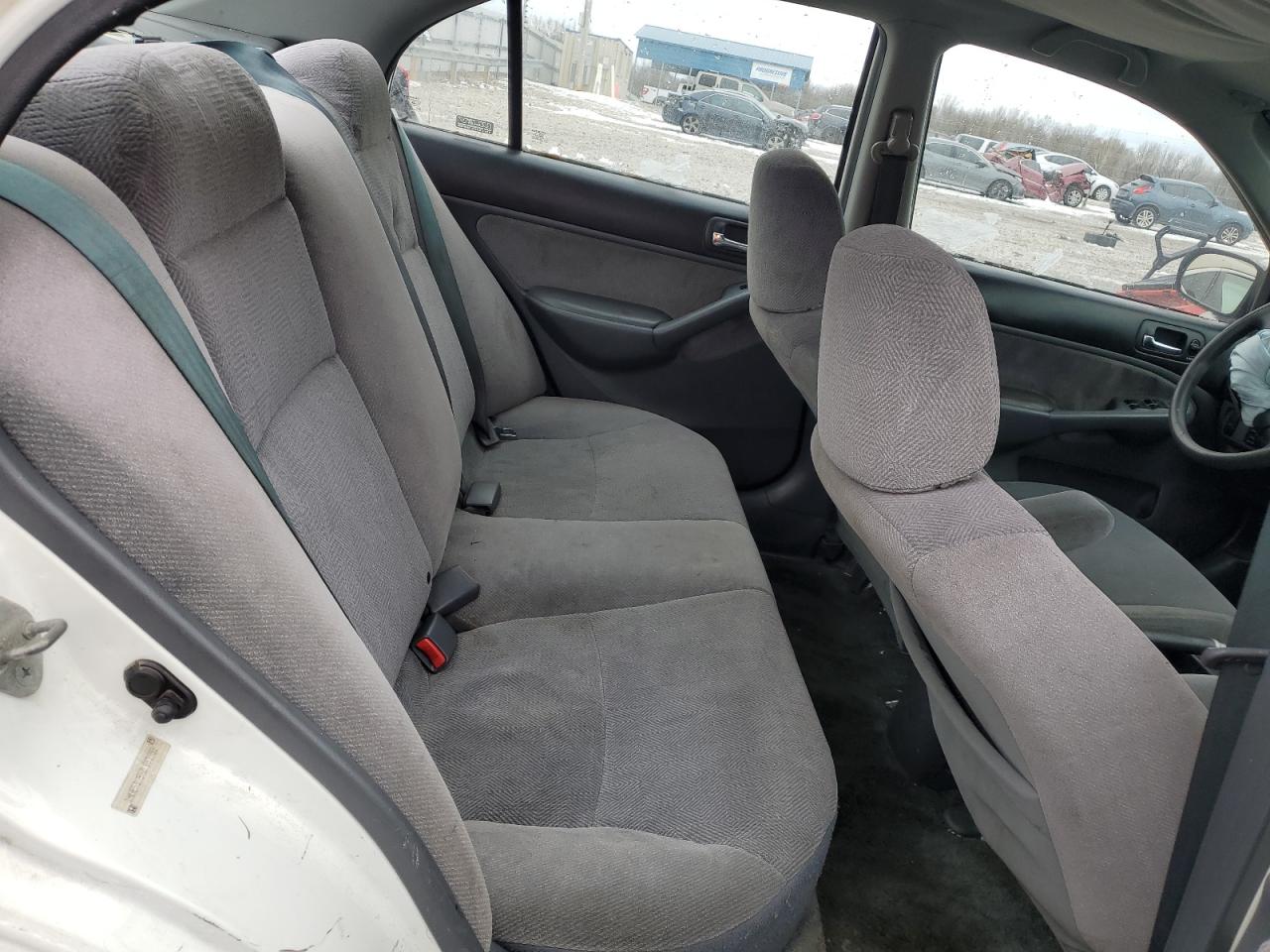 1HGES16552L081993 2002 Honda Civic Lx