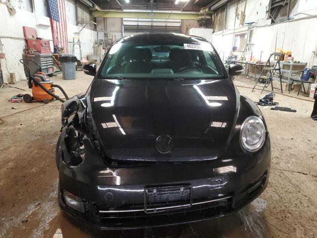  VOLKSWAGEN BEETLE 2012 Черный