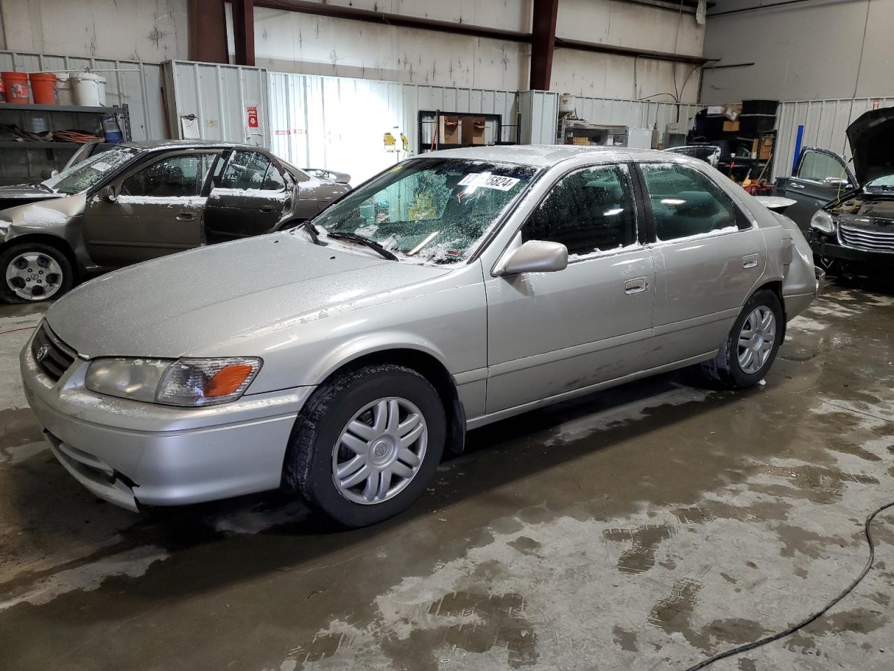 2001 Toyota Camry Ce VIN: 4T1BG22K71U857128 Lot: 37885824