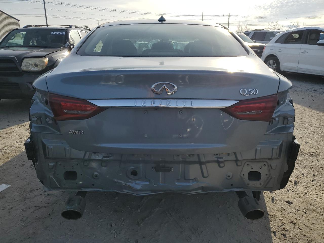 JN1CV7AR2JM280618 2018 Infiniti Q50 Pure