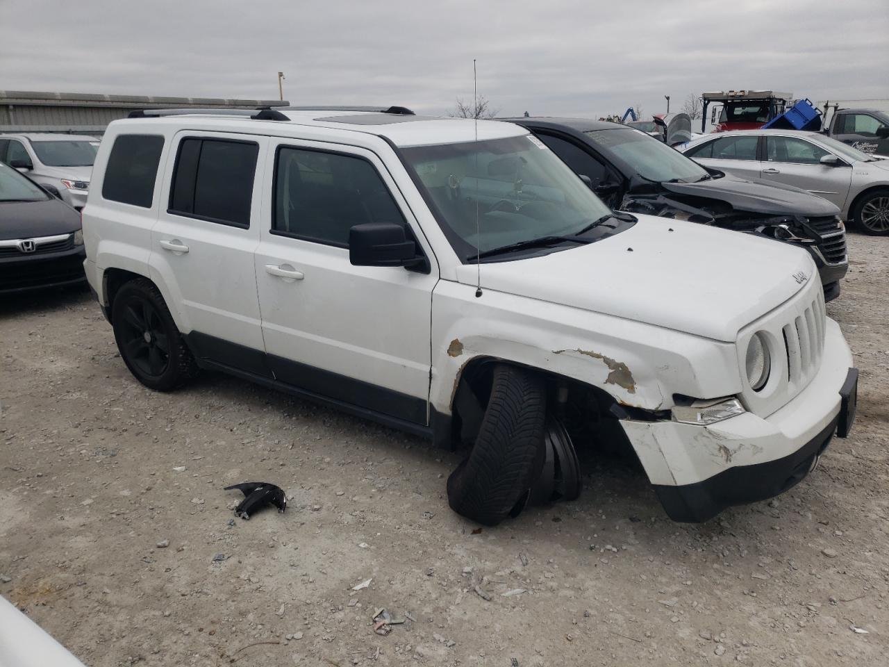 2016 Jeep Patriot Latitude VIN: 1C4NJPFA0GD620992 Lot: 82939453