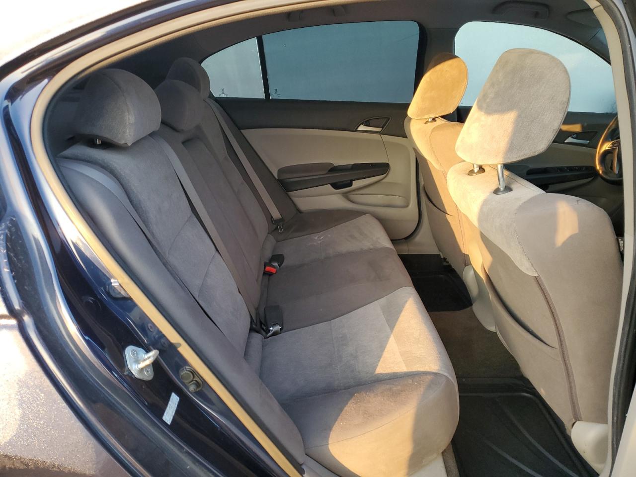 2010 Honda Accord Lxp VIN: 1HGCP2F44AA180451 Lot: 53639964