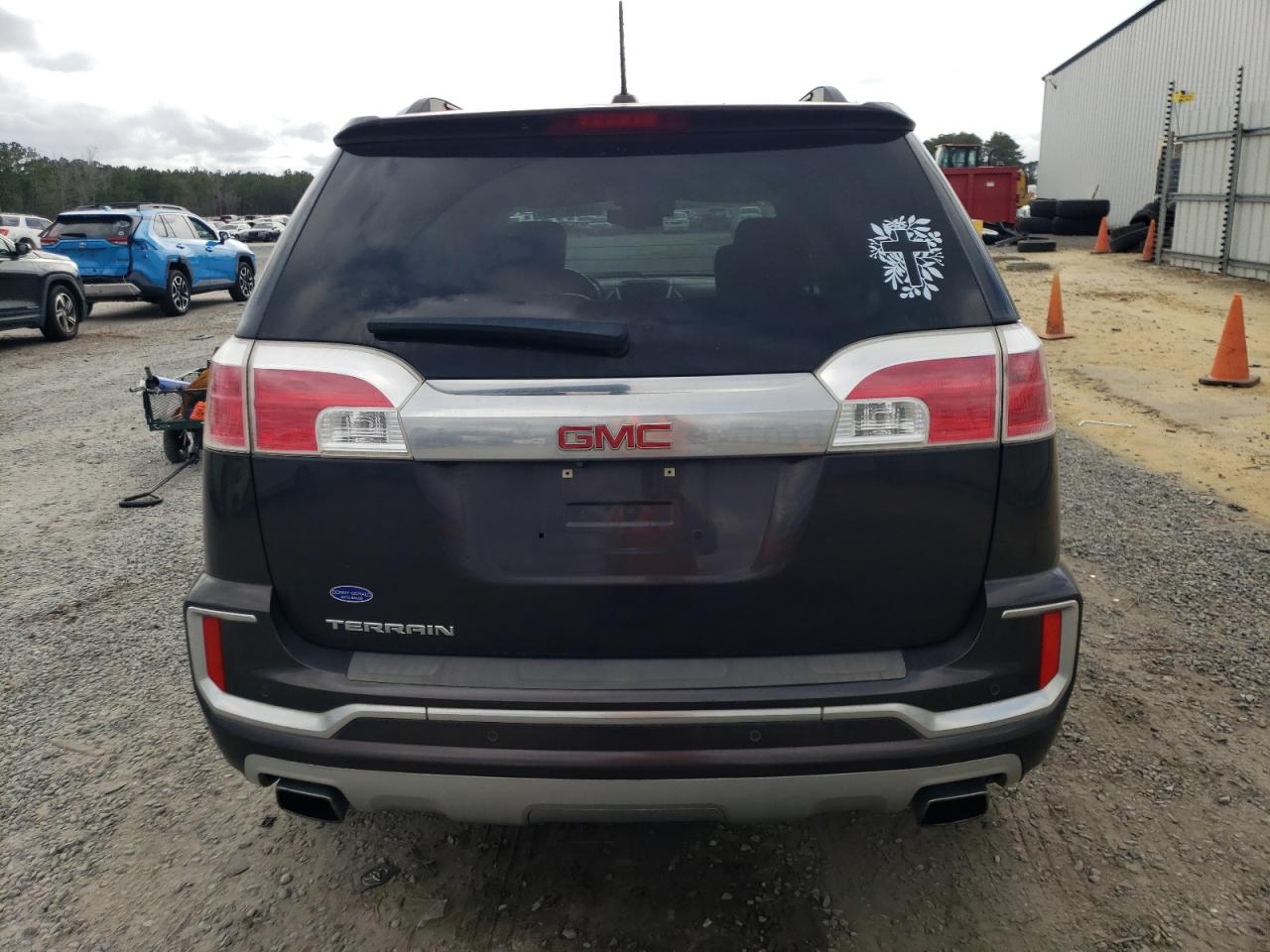 2GKFLRE39G6237410 2016 GMC Terrain Denali