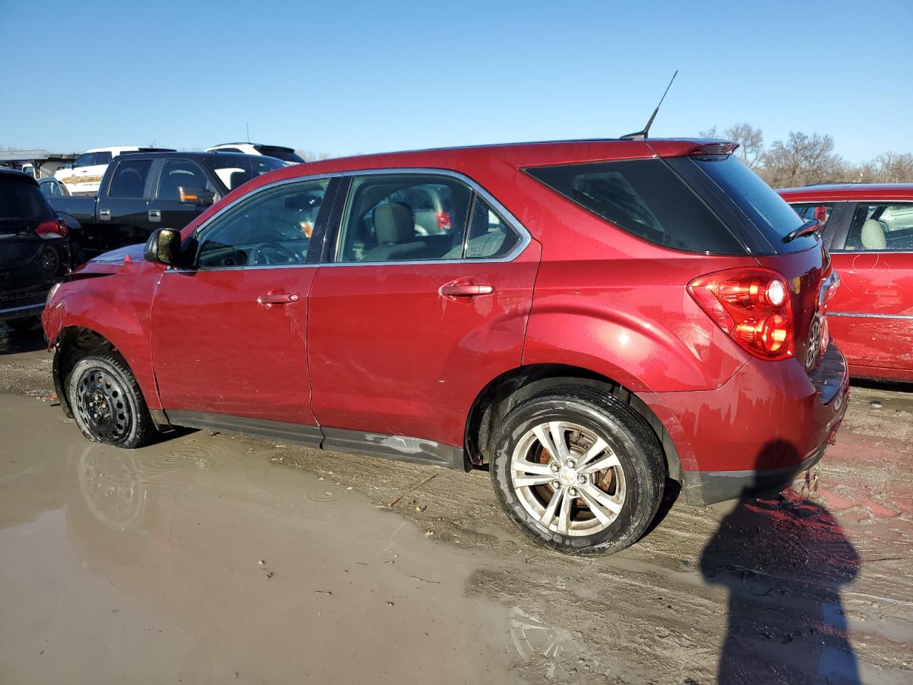 2010 Chevrolet Equinox - Image 2
