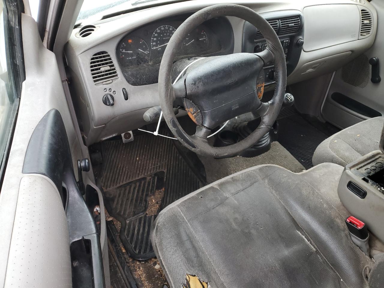 2000 Ford Ranger VIN: 1FTYR10C0YPB34728 Lot: 68273874