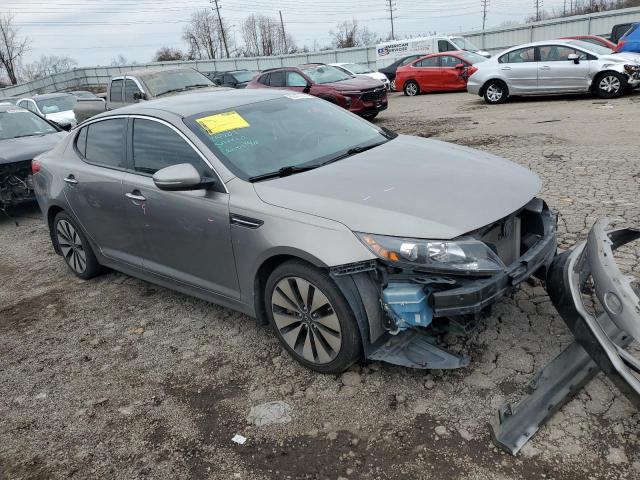 Sedans KIA OPTIMA 2013 Srebrny