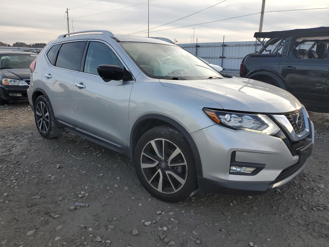 2019 Nissan Rogue S VIN: 5N1AT2MT2KC841133 Lot: 81958363